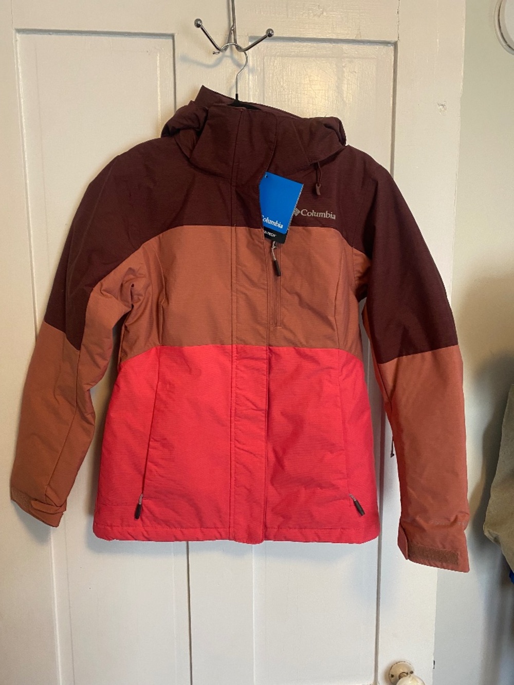 NWT Womens XS Multi Color Columbia Ski Coat